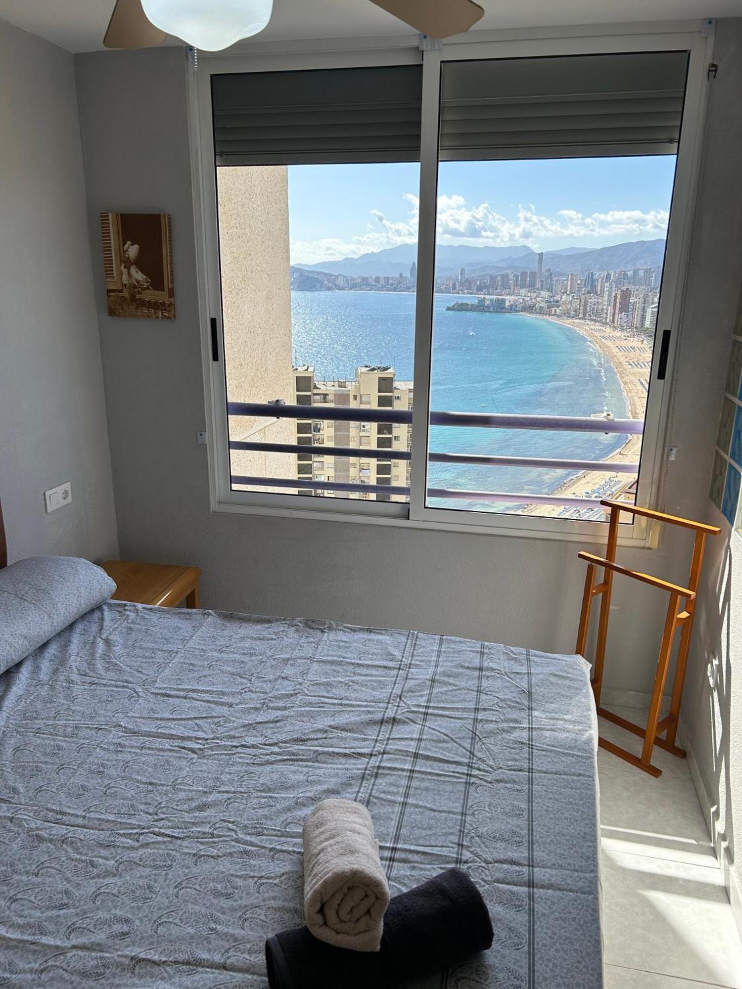 Apartamento Con Preciosas Vistas Y Piscina Бенидорм Экстерьер фото