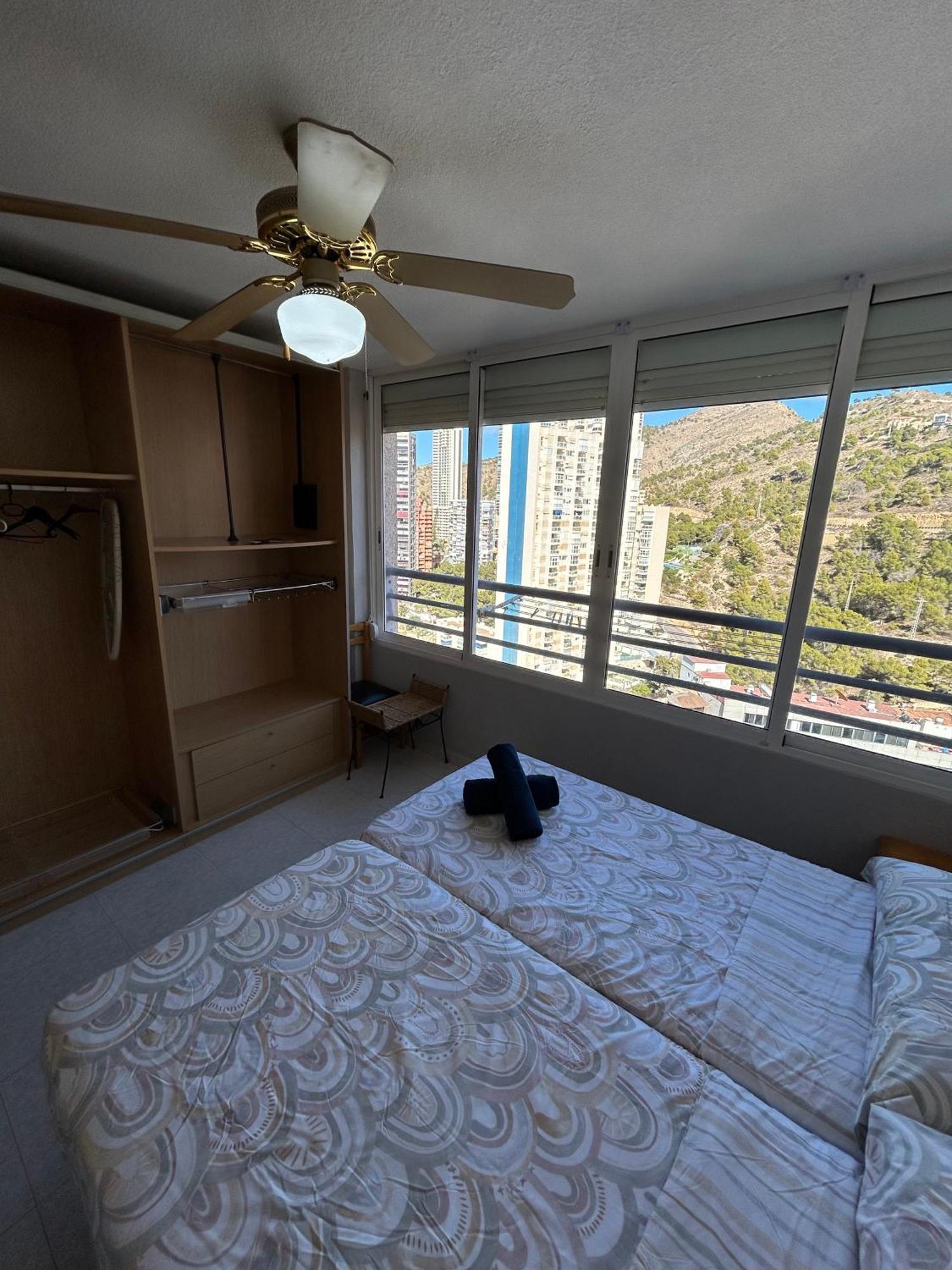 Apartamento Con Preciosas Vistas Y Piscina Бенидорм Экстерьер фото